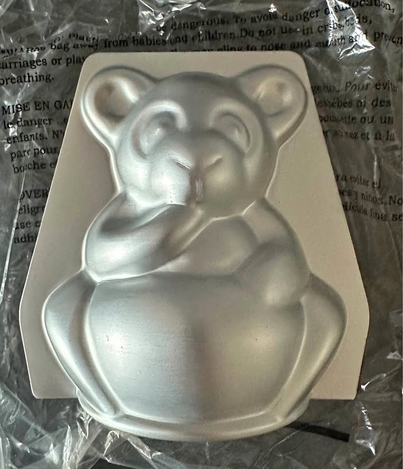 Wilton 3-D Mini Bear Pan Set