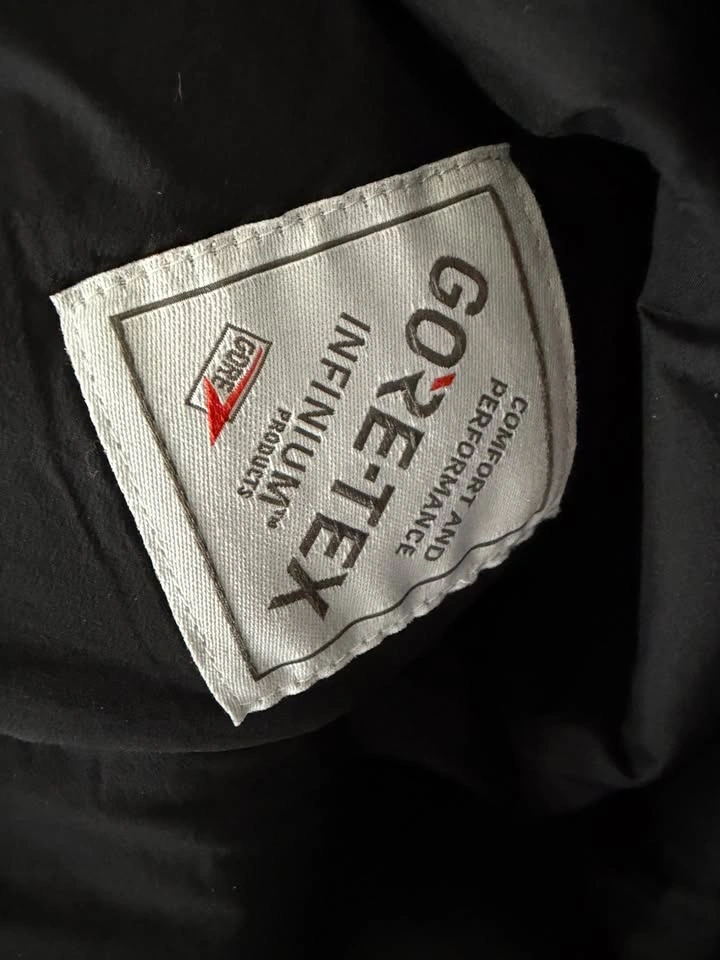 Goldwin Japan Gore-Tex Mens Vest Size S - photo 5