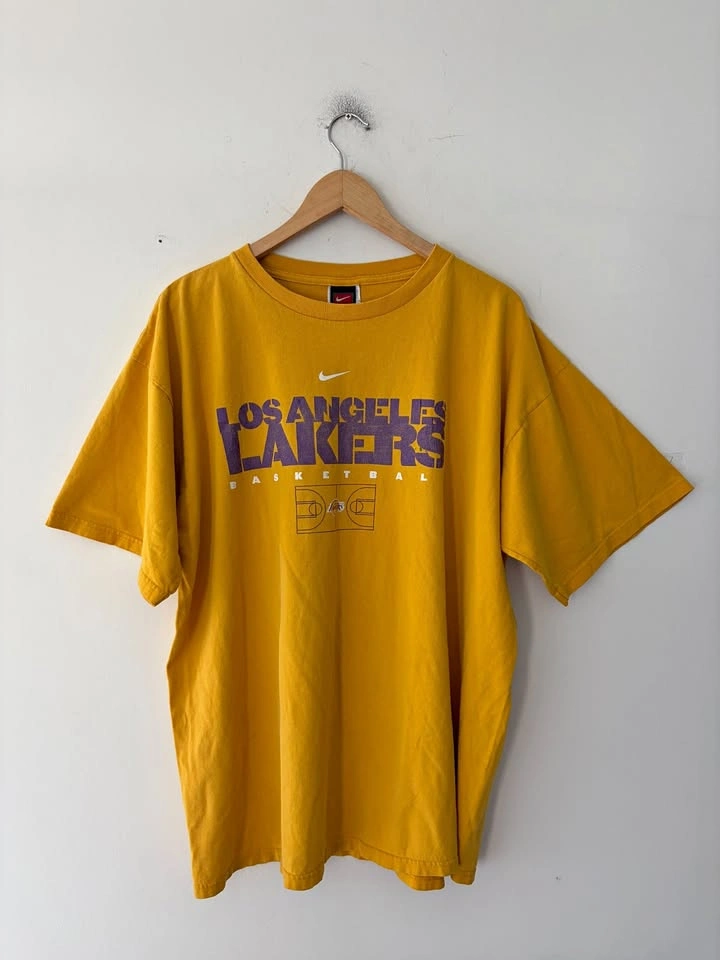 Vintage Nike Los Angeles Lakers T-shirt Size XL