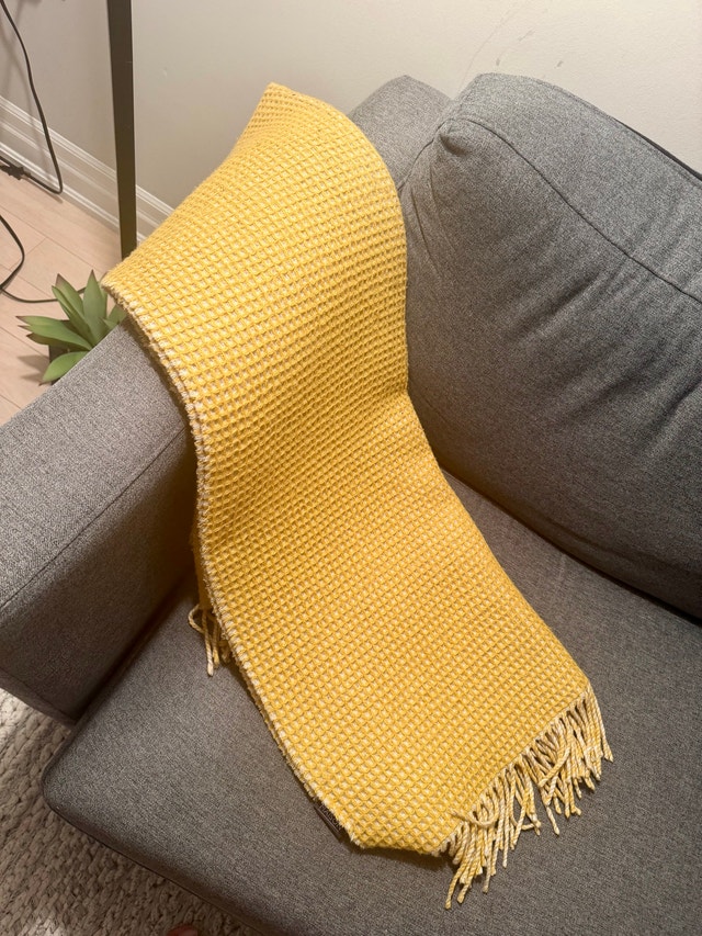 Waffle Weave Throw Blanket – Mustard Yellow, Great Condition