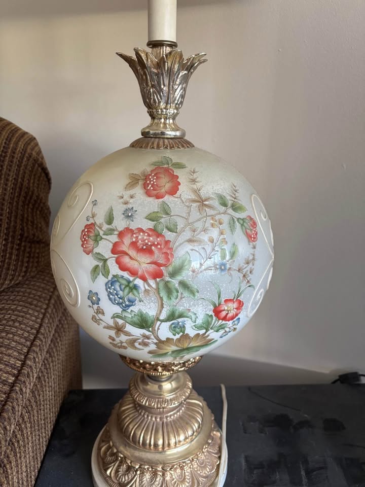 Antique Lamp - photo 3