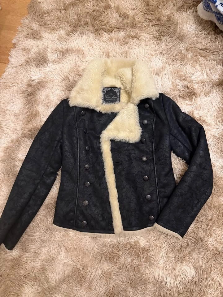 Guess Faux-Fur Fall Jacket - photo 2