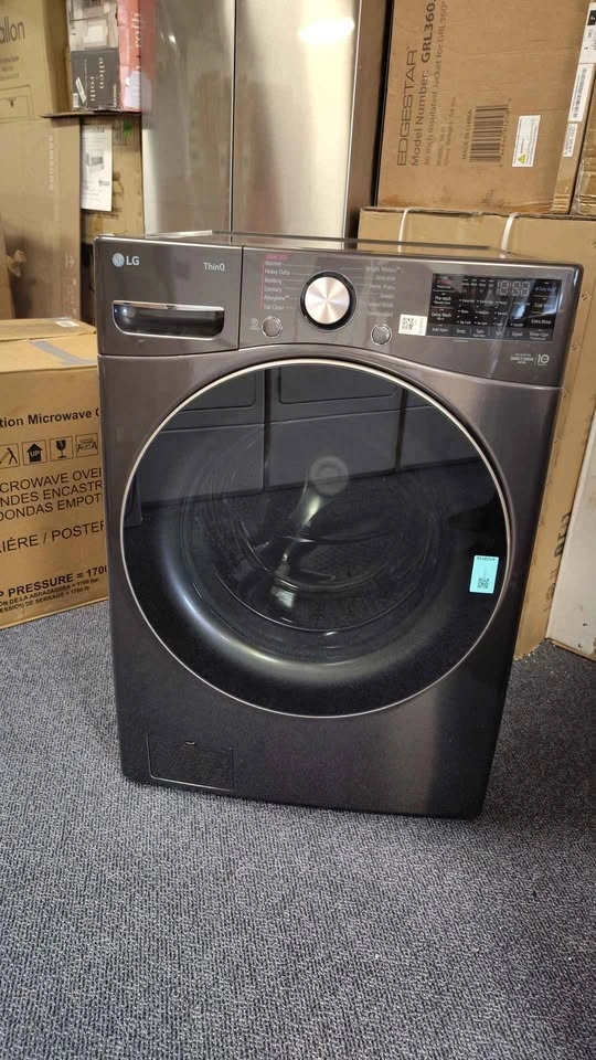 LG 4.5 cu.ft Smart Washer and 7.4 cu.ft Smart Gas Dryer - photo 2