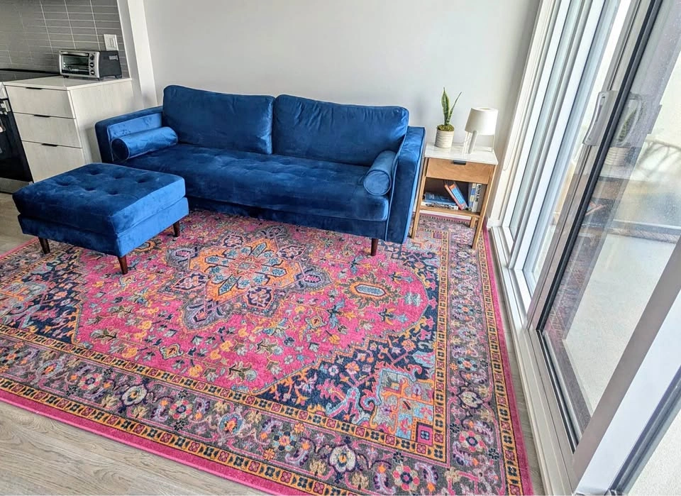 Ashburn Oriental Fuschia Area Rug 7'7" x 9'7"