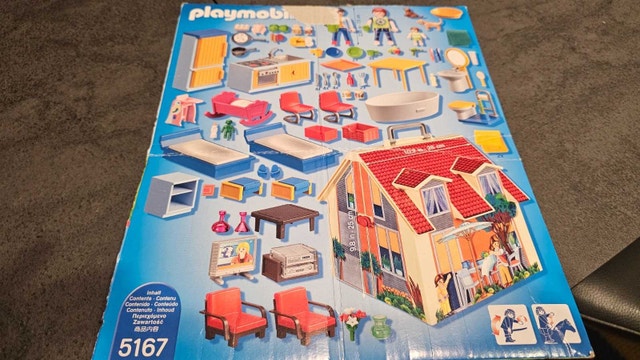 Playmobil 5167 Take Along Modern Doll House - photo 3