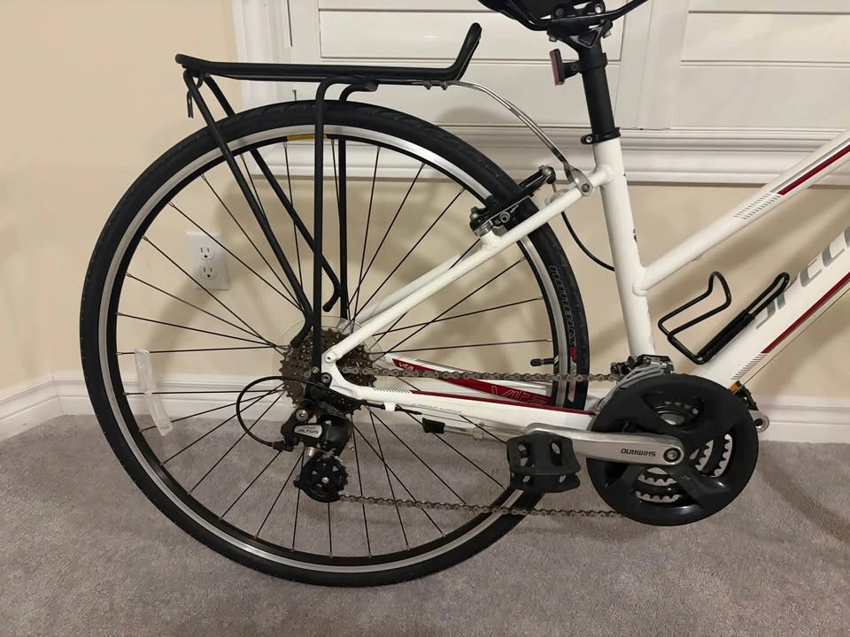 Specialized Vita Hybrid Bike Size Small - photo 3