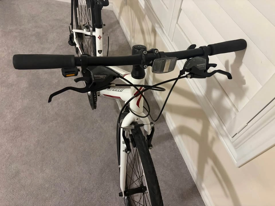 Specialized Vita Hybrid Bike Size Small - photo 5