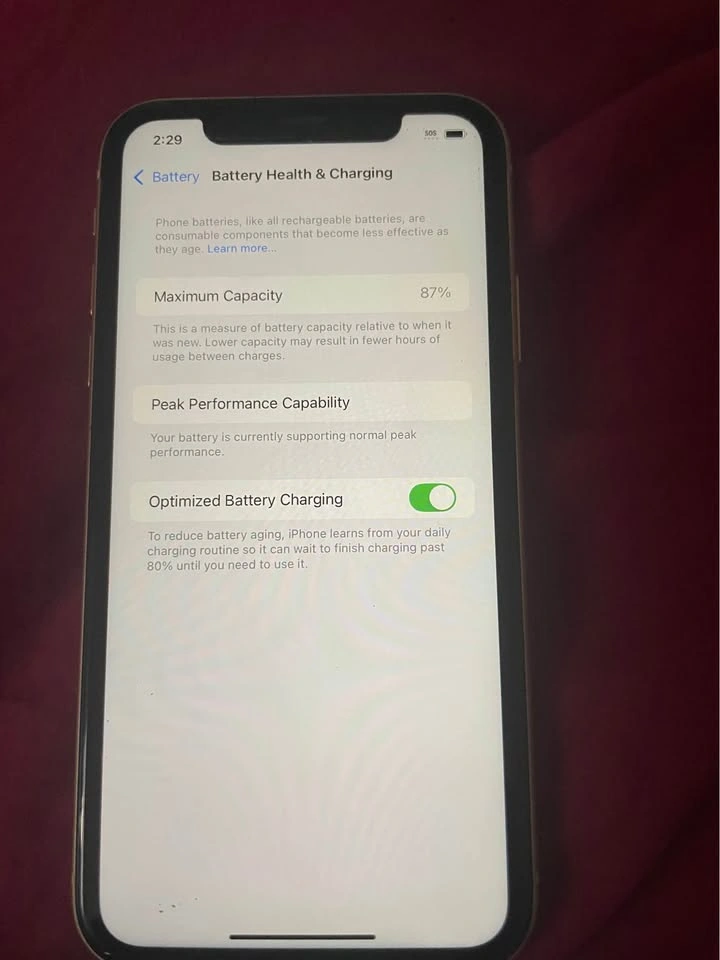 Apple iPhone XR 128GB Yellow 87% Battery - photo 5