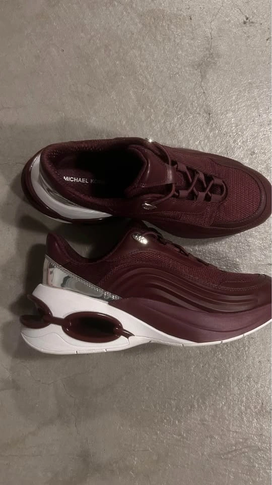 Michael kors women’s shoes new - photo 2