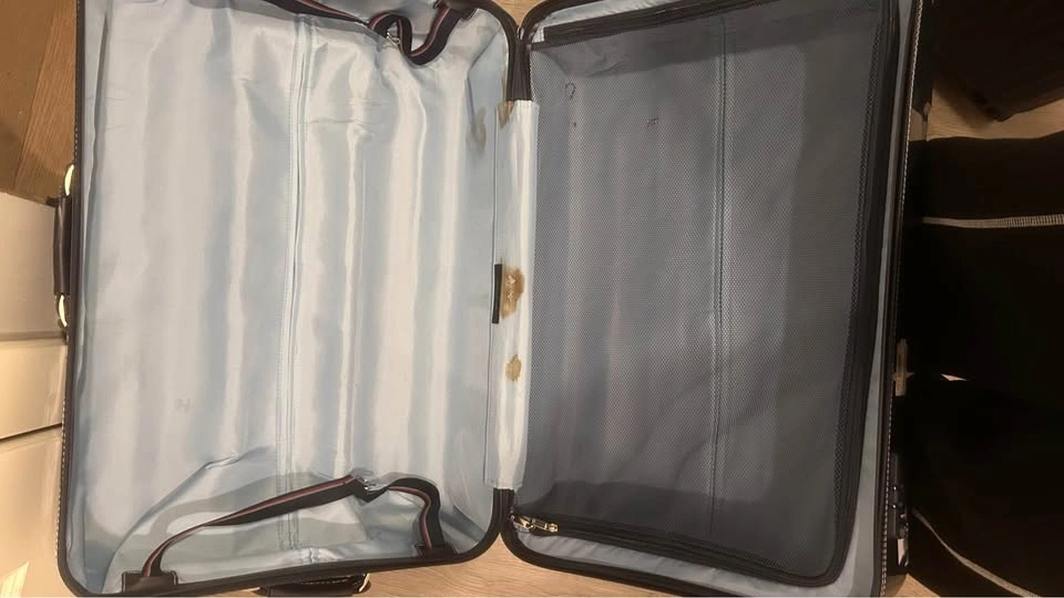 Tommy Hilfiger big travel luggage suitcase - photo 5