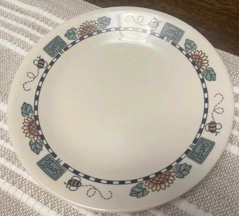 Vintage Corelle "Sunblossoms" 4-Piece Plate Set – Made in USA - photo 5