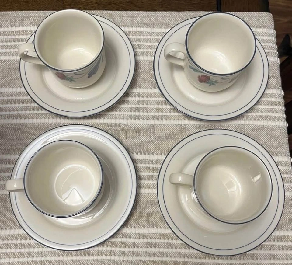 Vintage Lenox Chinastone "Poppies on Blue" Cup & Saucer Set - photo 2