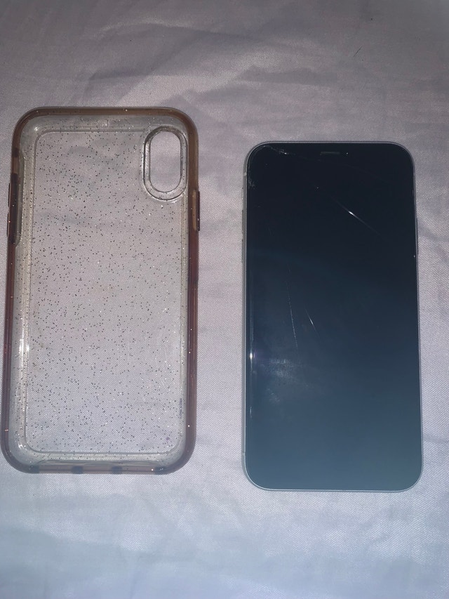 iPhone XR 64GB - photo 3
