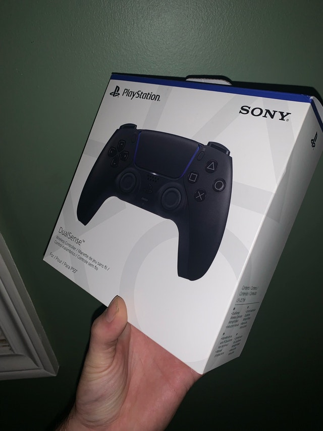 Brand New PS5 Controller - photo 4