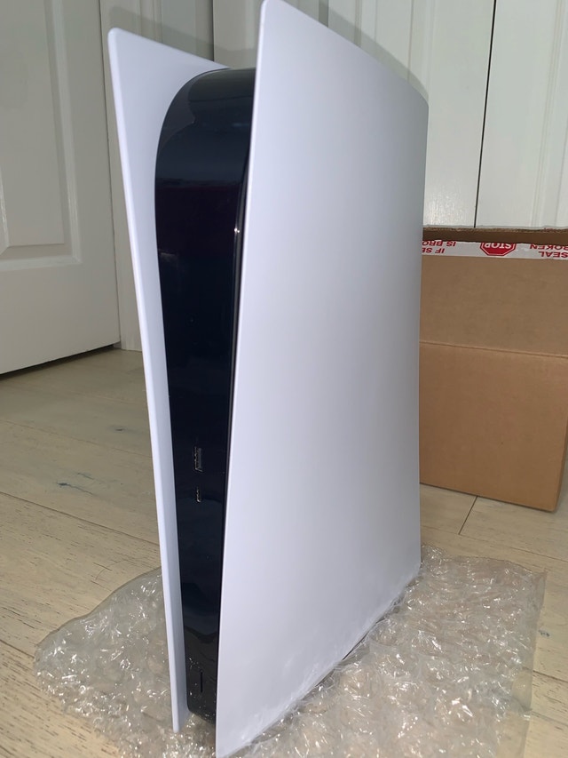 PS5 Digital Edition New +Warranty - photo 5