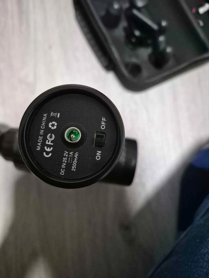 Massage gun brand new - photo 4
