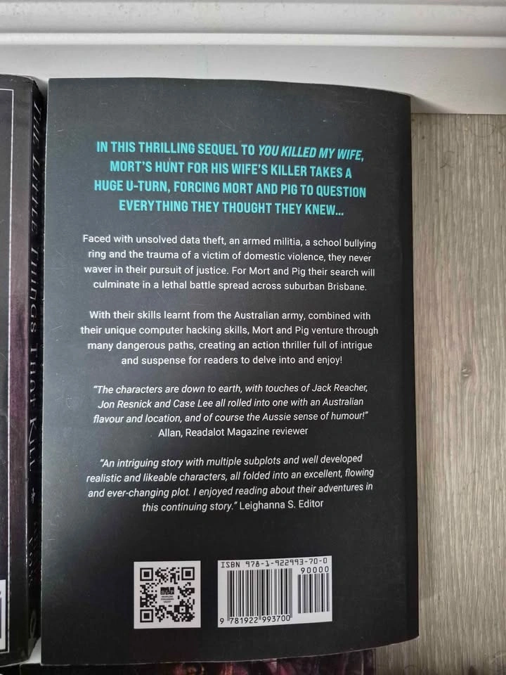 Reading books - photo 4