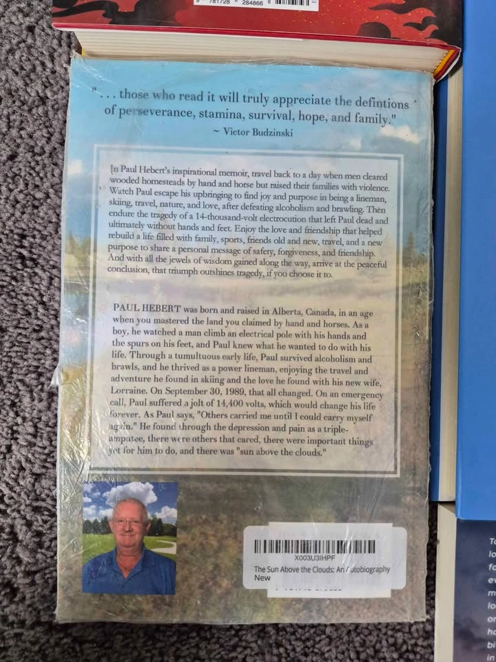Reading books - photo 5