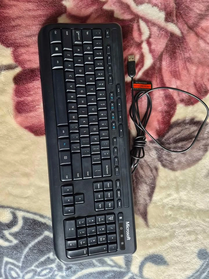 Keyboards and mouse - photo 3