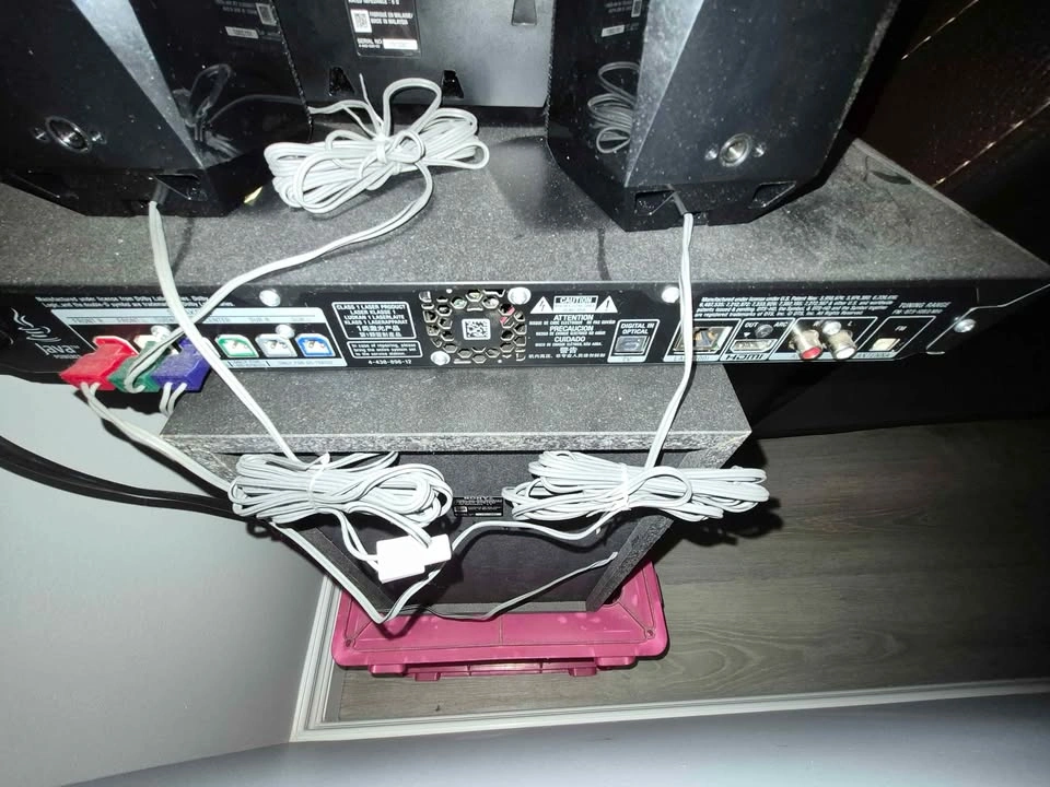 Sony Blu-ray Home Theater System - photo 2
