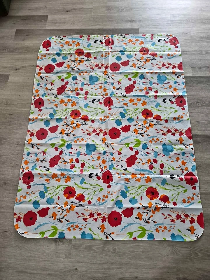 Dining table cover or picnic blanket