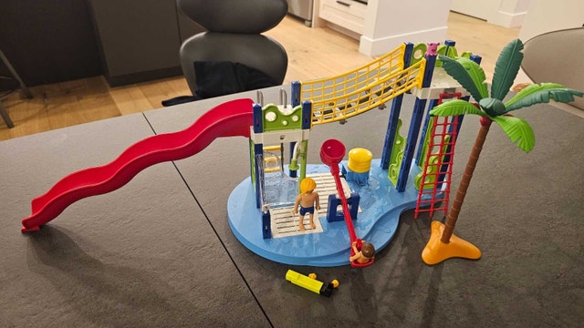 Playmobil 6670 Water Park Play Area