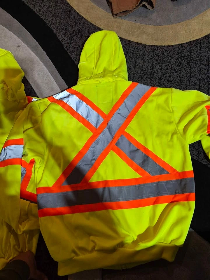 2 Really warm and thick Hi-Vis Hoodie - Detachable Hood - photo 2