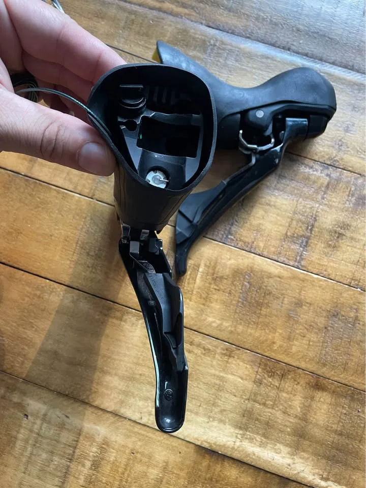 Shimano 105 ST-R7020 Hydraulic Shifters L+R Levers set 2x11s image indicator(4)