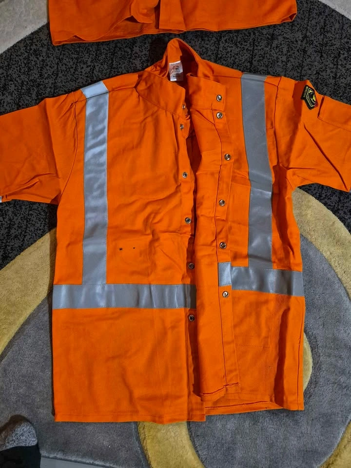 Hi Vis Welding Jacket - photo 2