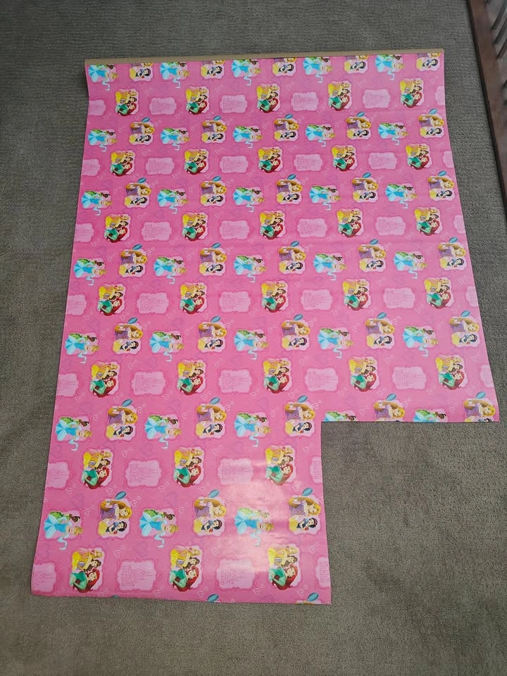 Christmas Wrapping Paper - Holiday Gift Wrap - 3 Rolls (OPEN) - photo 2