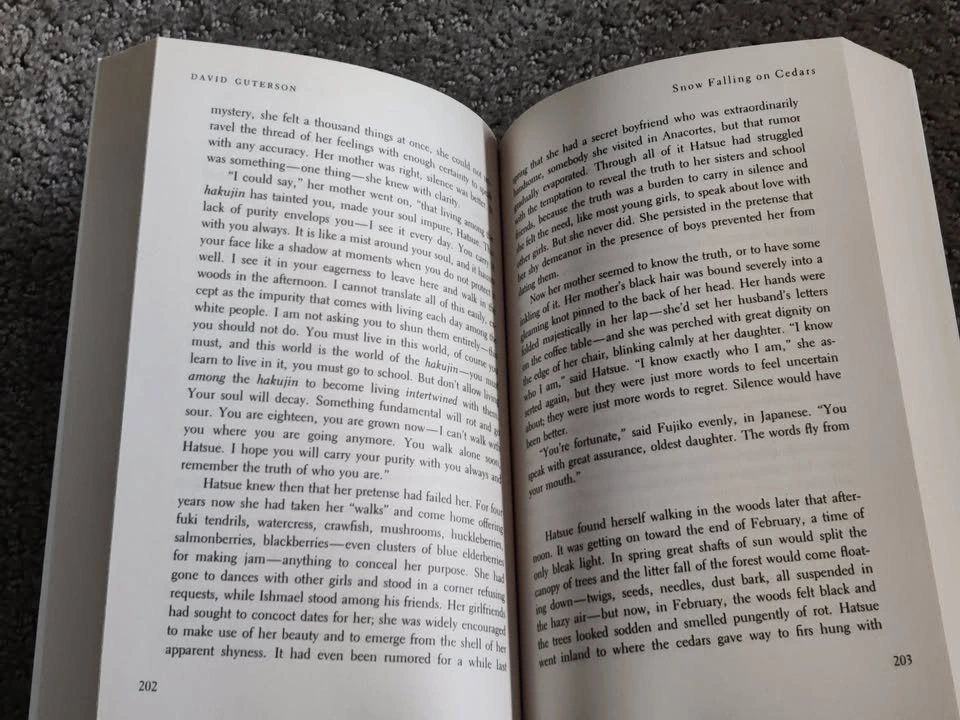 Snow Falling on Cedars - David Guterson Legal Fiction Novel - photo 4