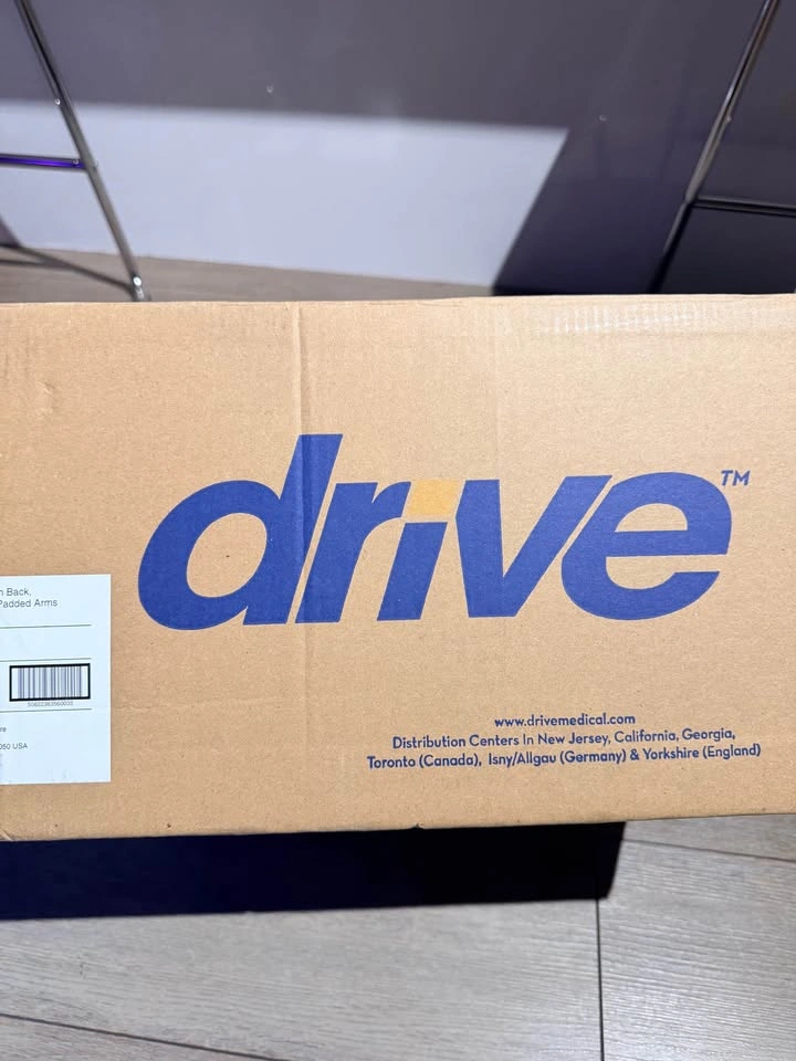 BRAND NEW – Drive Medical Shower Chair with Back & Removable Pad - photo 5