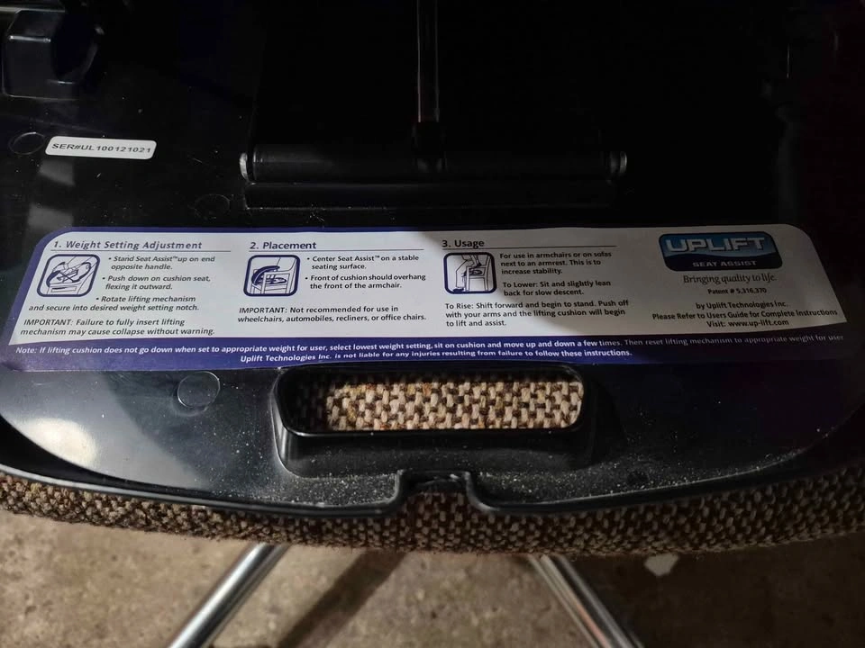 Uplift Seat Assist - photo 4