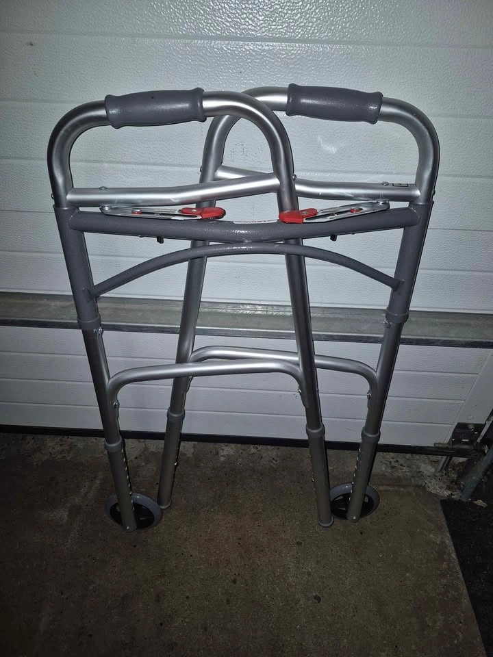 Folding Walker with Front Wheels - photo 3