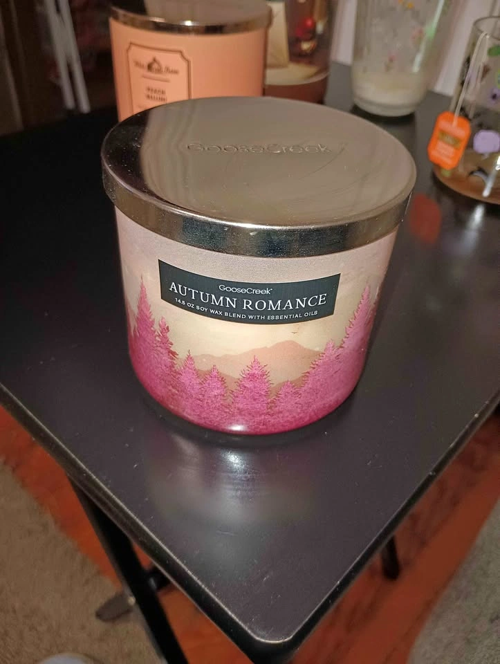GooseCreek Autumn Romance Candle