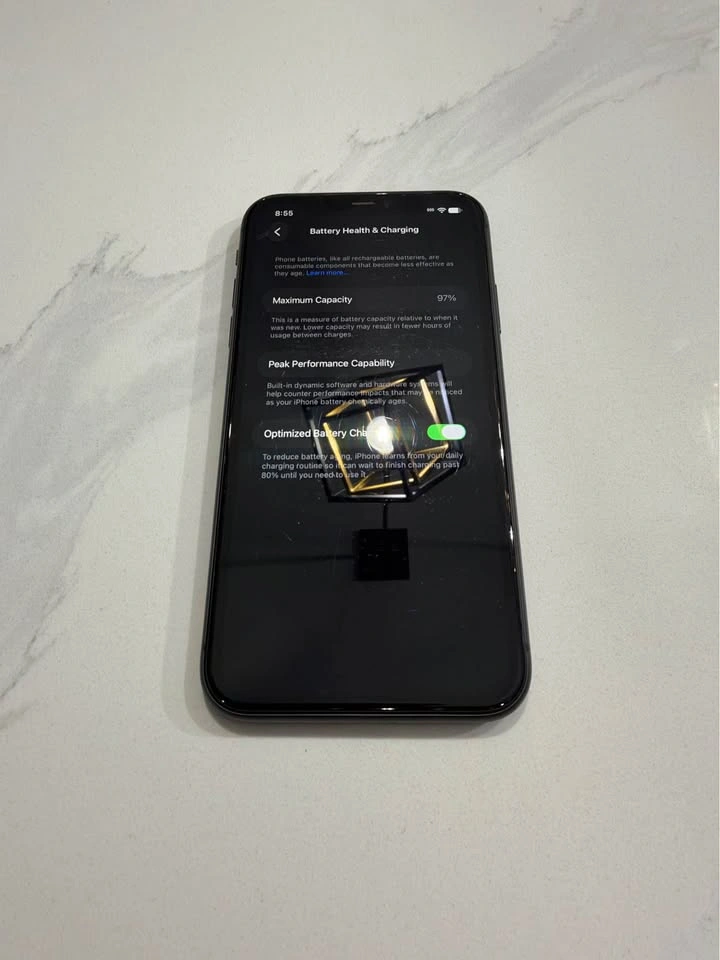 iPhone 11 - photo 5