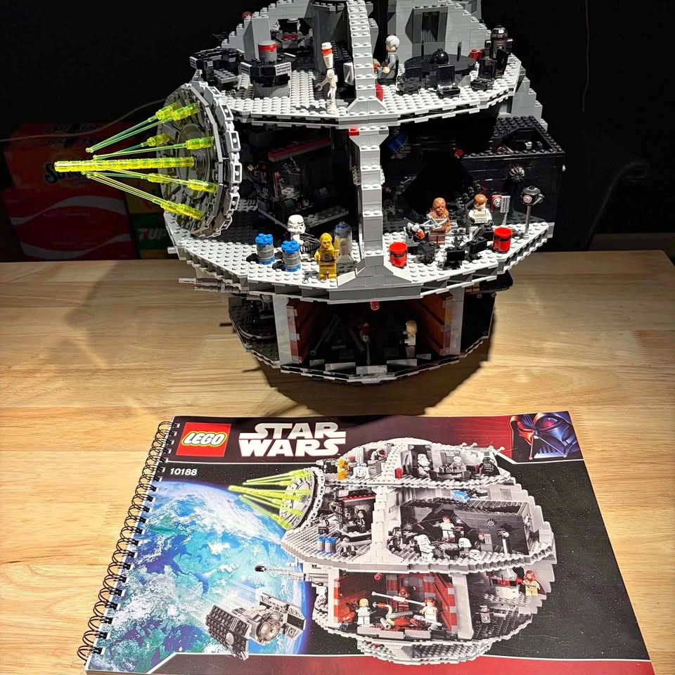 LEGO Star Wars Death Star 10188 – Complete w/ All Minifigures