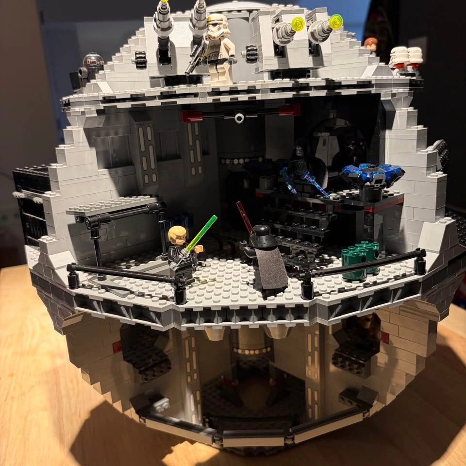 LEGO Star Wars Death Star 10188 – Complete w/ All Minifigures - photo 5