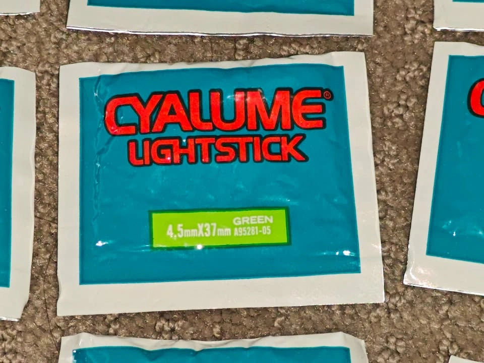Cyalume Mini Chemical Light Glow Sticks - 1.5" - 18 Packs - photo 3