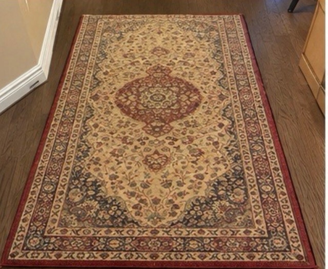 Beautiful Traditional Floral Area Rug – $75 - photo 2