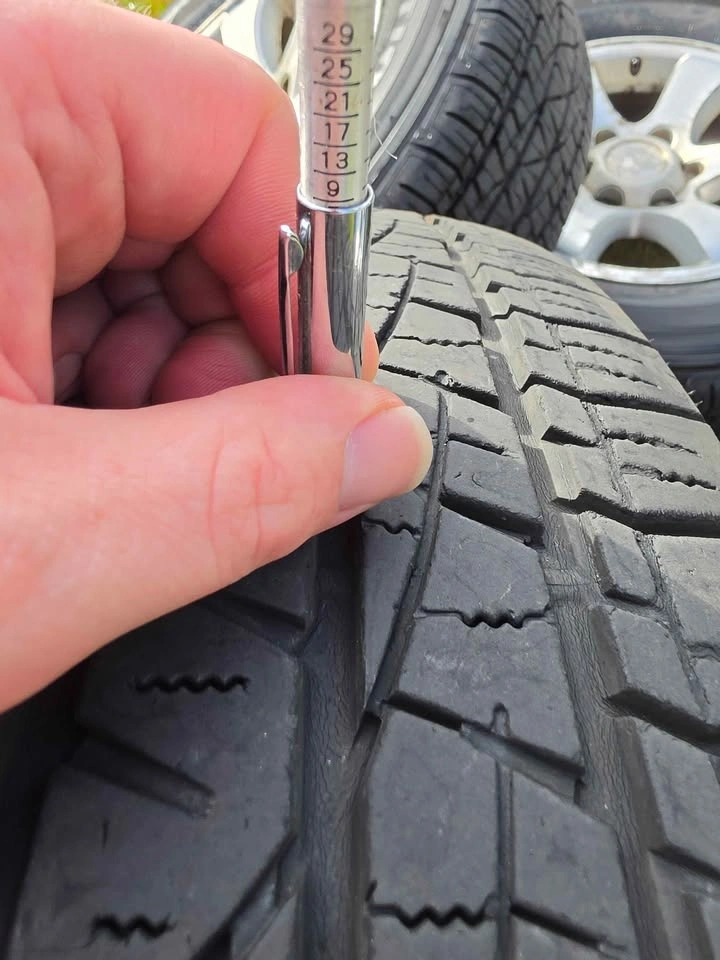 Firestone Destination LE2 P265/65R17 Tires with Toyota Rims - photo 5