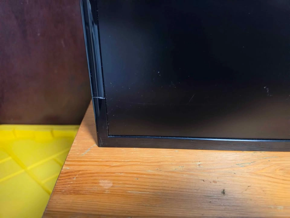 Samsung 24inch monitor without stand - photo 2