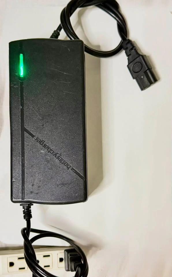 72V 5A Li-ion Battery Charger (84V Output) - photo 2