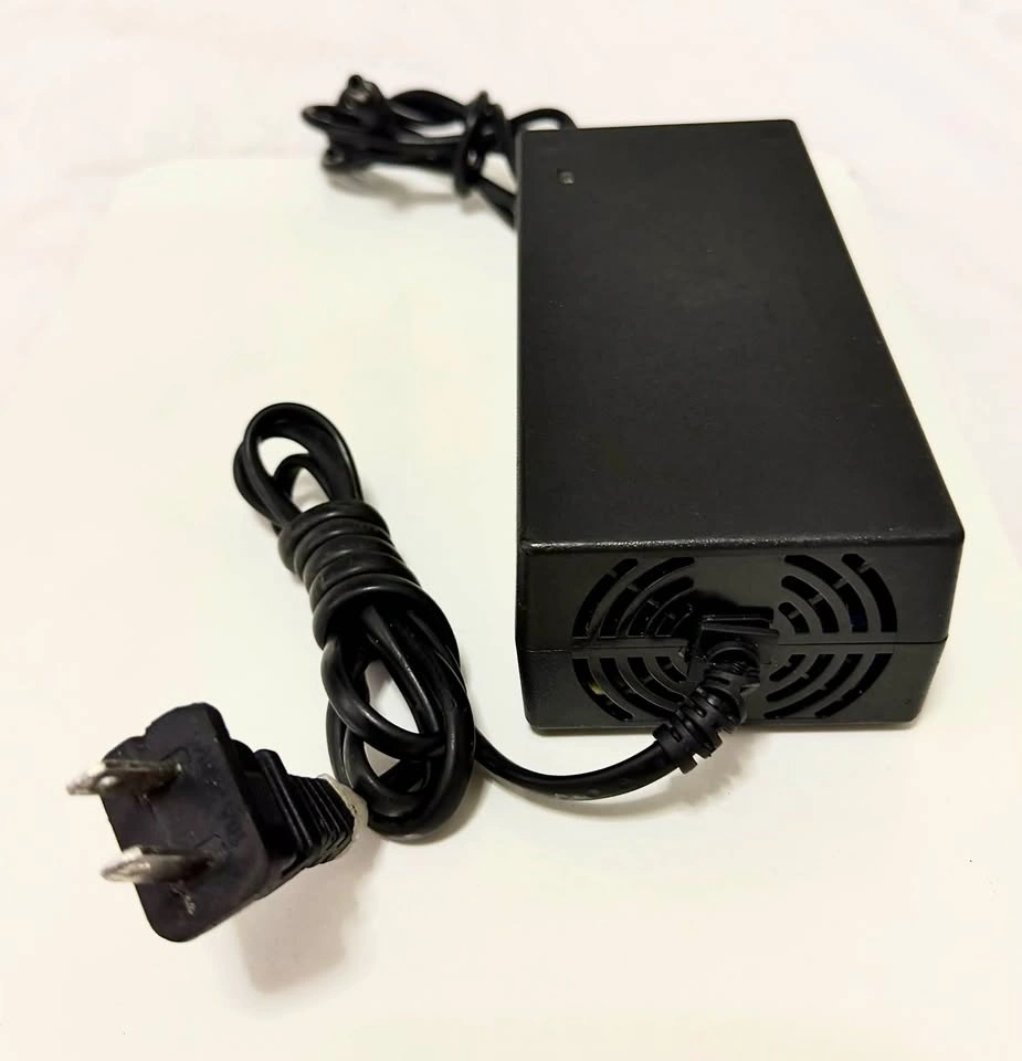 Power Adapter AC/DC Output: 54.6 V - 2.0 A Model: HLT - photo 4