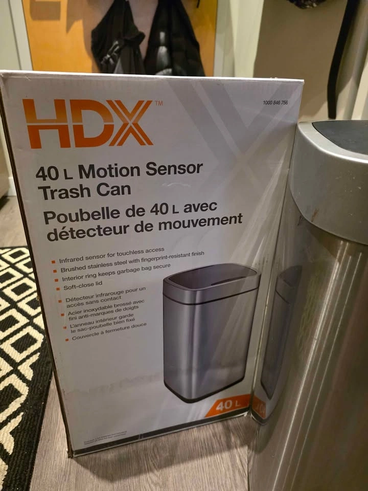 HDX 40L Motion Sensor Stainless Steel Trash Can - photo 5