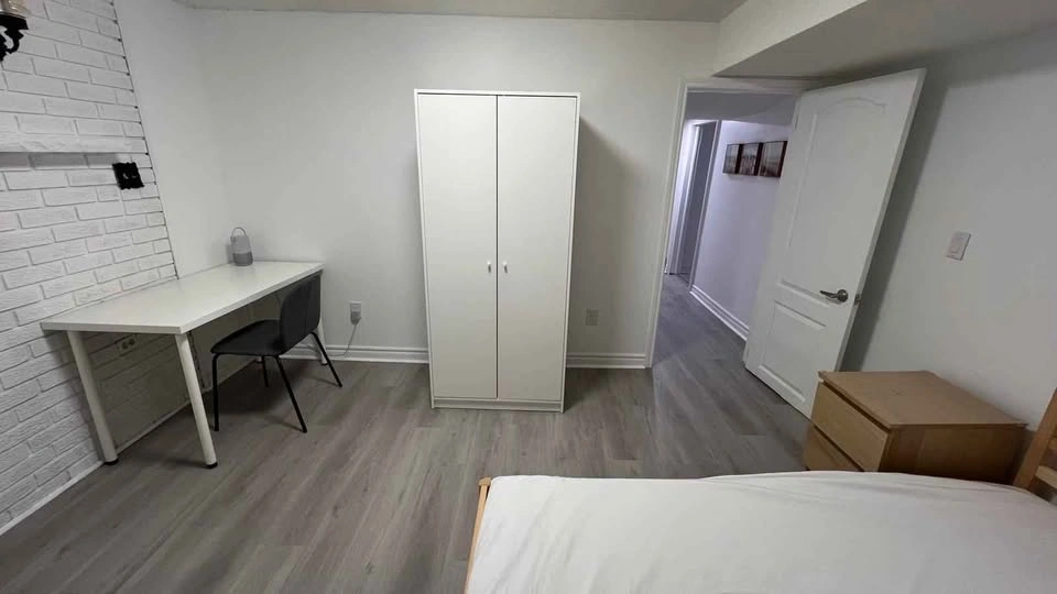 Private room for rent - photo 2