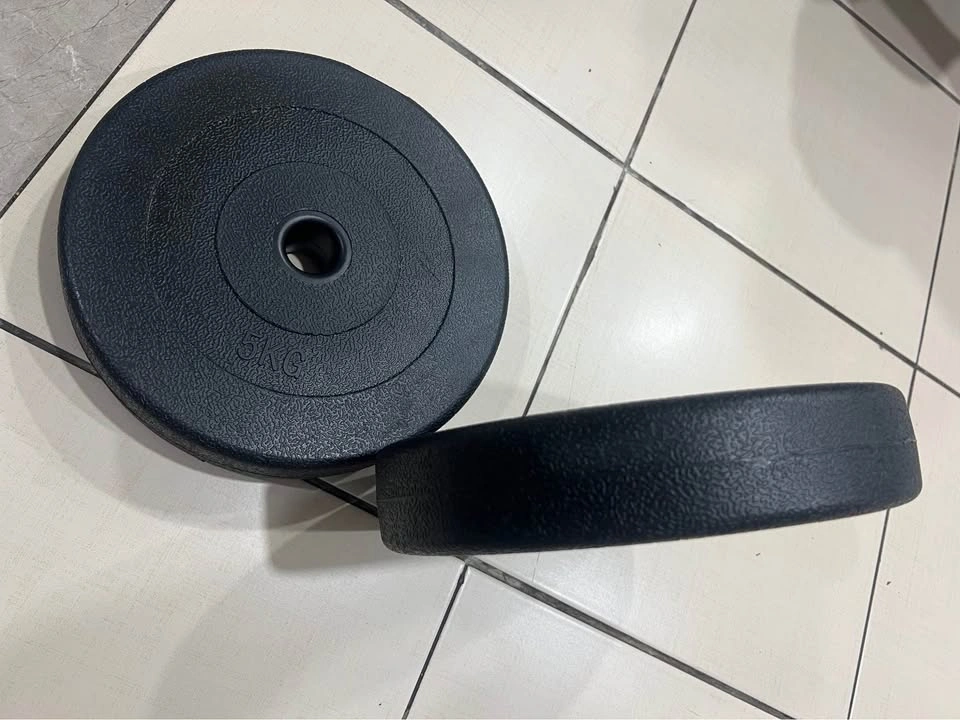 Weight plates 5kg (11LB) each - photo 2