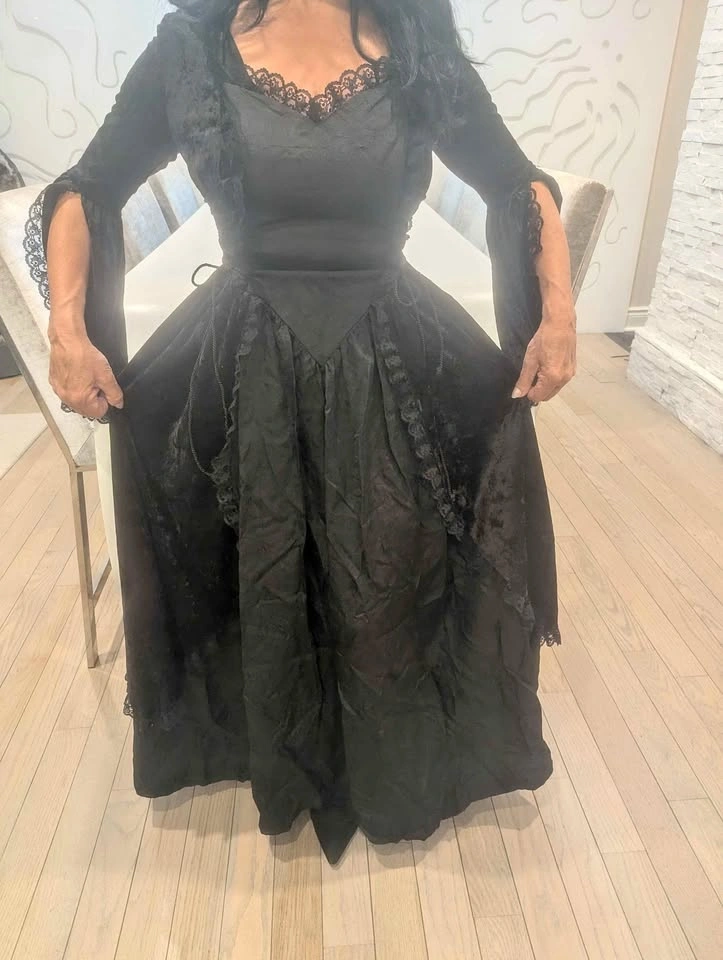 Eternal NYC original vintage medieval Renaissance dress small