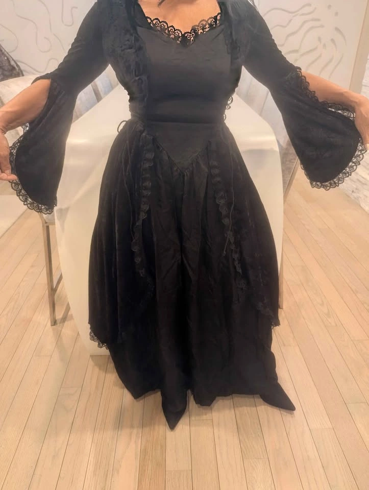 Eternal NYC original vintage medieval Renaissance dress small - photo 2