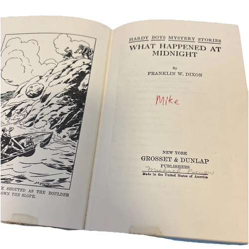 VINTAGE FRANKLIN W. DIXON HARDY BOYS MYSTERY #10 What Happened A - photo 3